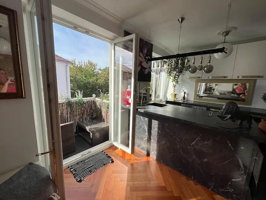 Apartment Bestlage Schwabing Ganze Wohnung Munich Germany