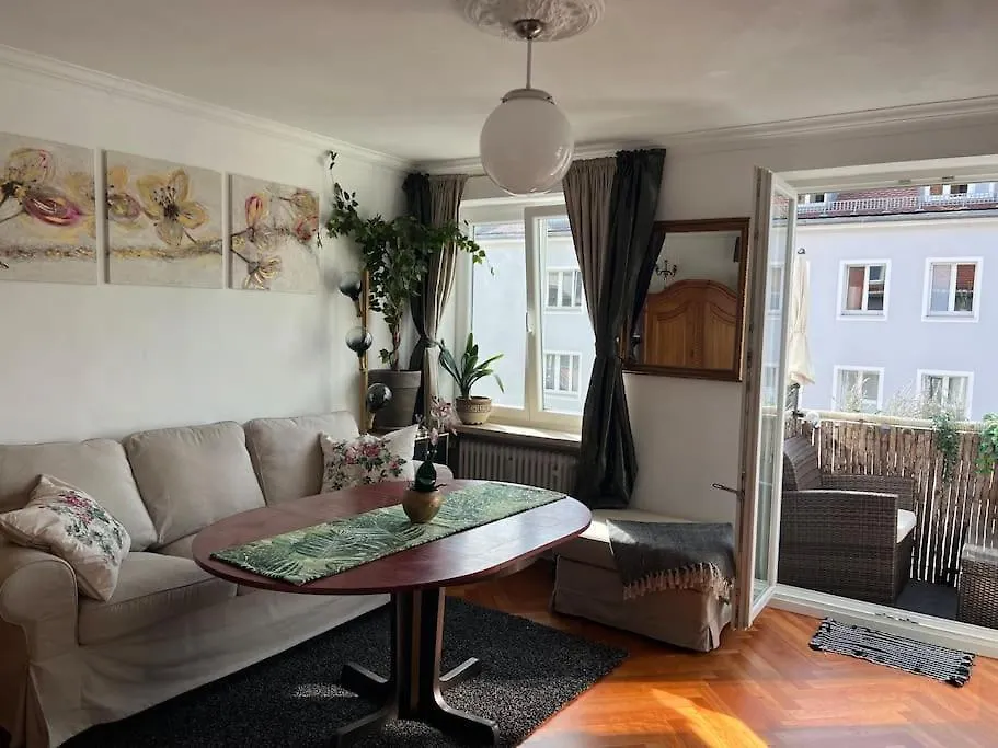 Bestlage Schwabing Ganze Wohnung Munich